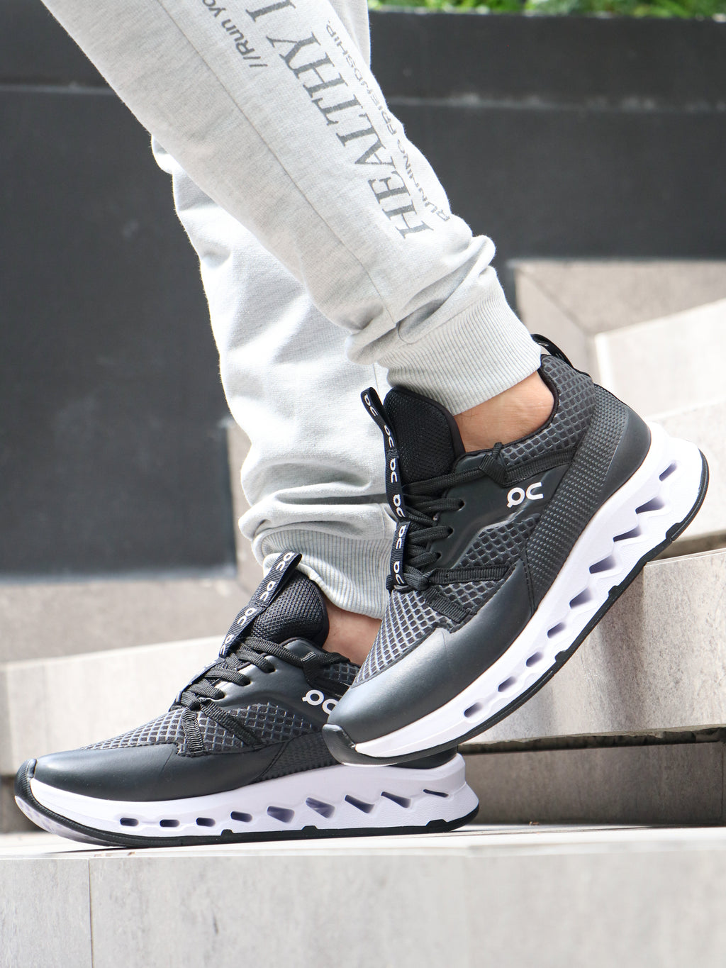 Tenis ON CLOUDSURFER 1ON1