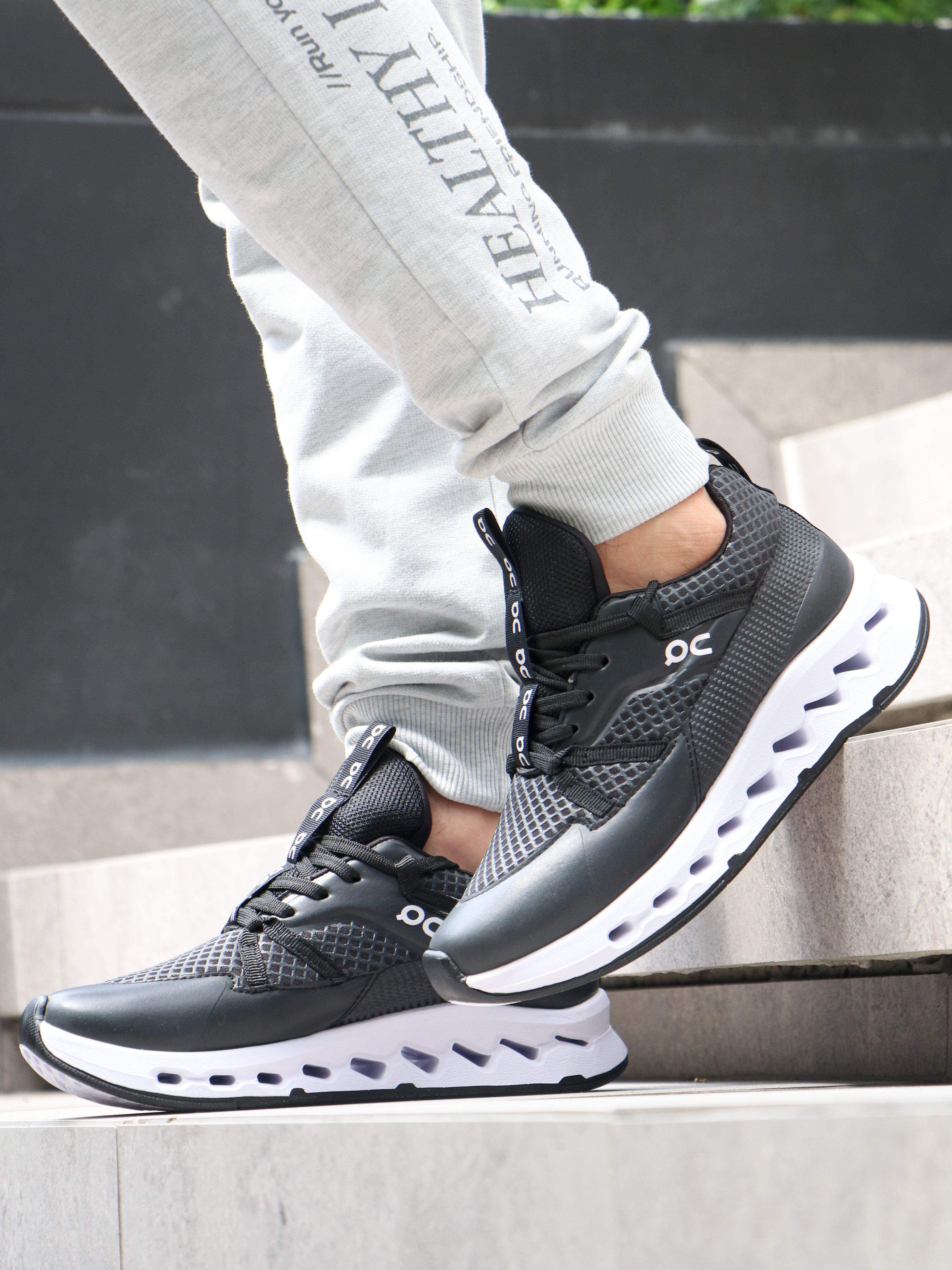 Tenis ON CLOUDSURFER 1ON1