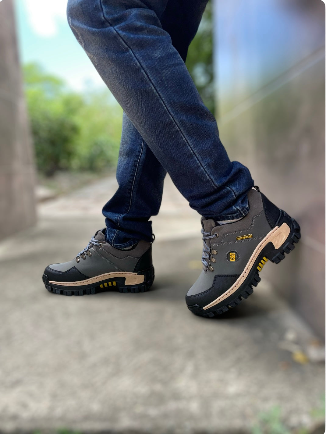 Bota Caterpillar CAT CORTE MEDIO